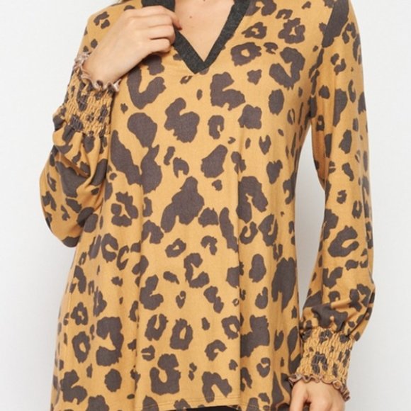 HoneyMe Leopard Gabby Smocked Long Sleeve - Picture 2 of 4